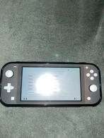 Nintendo switch lite grijs, Ophalen of Verzenden, Grijs, Zo goed als nieuw, Met beschermhoes of tas