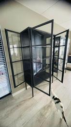 Vitrinekast  180x104x43, Ophalen, Met deur(en), 100 tot 150 cm, Zo goed als nieuw