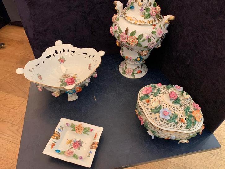 Dresden Tafelset Gesigneerd - Groot, Antiek en Kunst, Antiek | Porselein, Verzenden