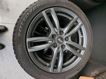 235/45/17 BMW X2 beschikbaar voor biedingen