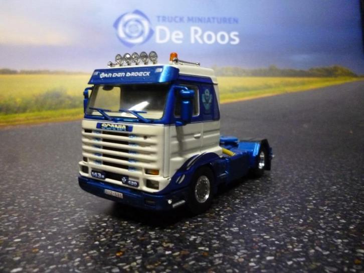 WSI Scania 143 Van den Broeck, Hobby en Vrije tijd, Modelauto's | 1:50, Zo goed als nieuw, Bus of Vrachtwagen, Wsi, Ophalen of Verzenden