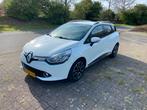 Renault Clio 1.5 DCI 66KW Estate 2014 Wit, Auto's, Renault, Voorwielaandrijving, Euro 5, Stof, 4 cilinders
