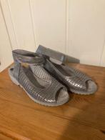 Aparte zilver grijze open leren pumps van Wolky, maat 39, Kleding | Dames, Schoenen, Verzenden, Zo goed als nieuw, Grijs, Wolky