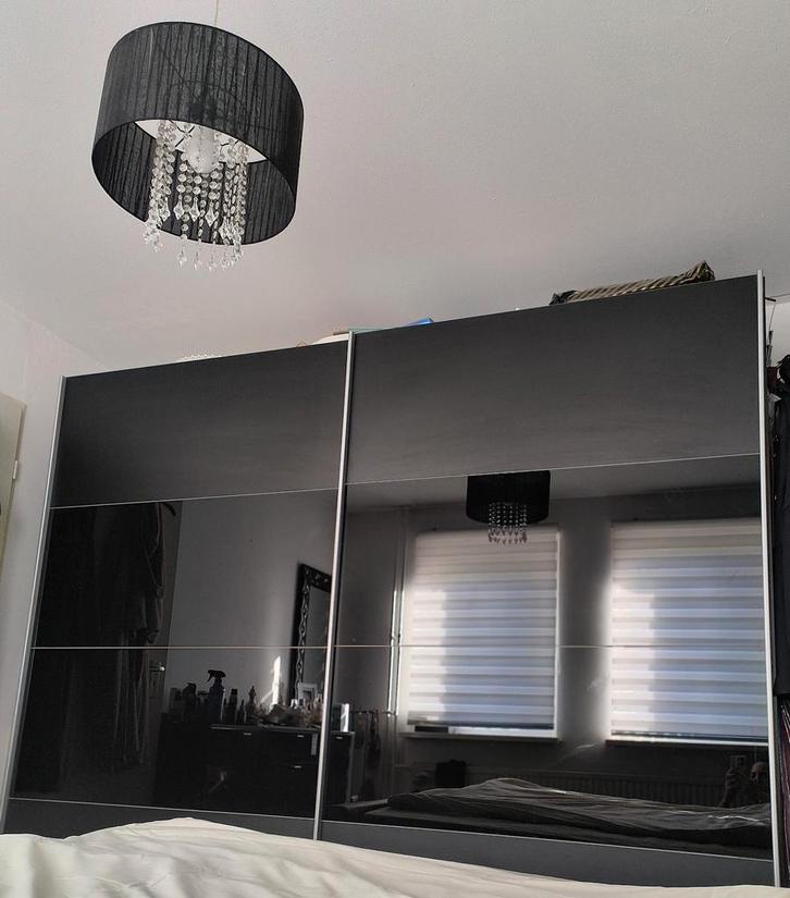 Kleding kast, Huis en Inrichting, Kasten | Kledingkasten, Zo goed als nieuw, 200 cm of meer, Glas, Kunststof, Ophalen of Verzenden