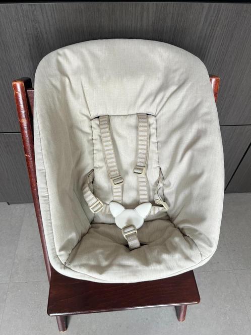 Stokke newborn set, Kinderen en Baby's, Kinderstoelen, Zo goed als nieuw, Meegroeistoel, Aanschuifbaar, Gordel(s), Stoelverkleiner