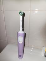 Oral b braun elektrische tandenborstel zgan, Sieraden, Tassen en Uiterlijk, Uiterlijk | Mondverzorging, Ophalen, Zo goed als nieuw