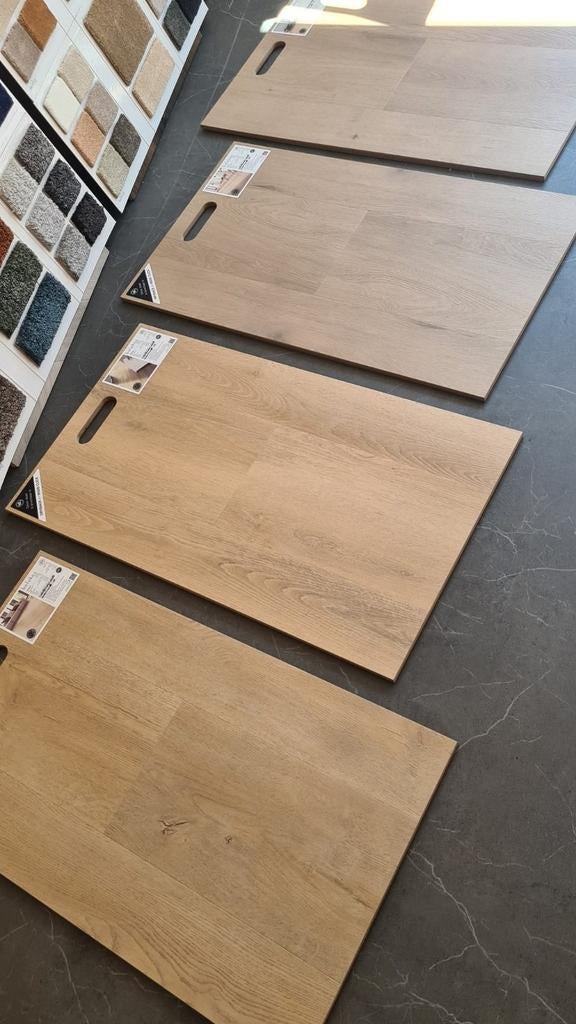 PVC vloeren Rechte plank en visgraat opruiming, Ophalen of Verzenden, Nieuw, Overige materialen