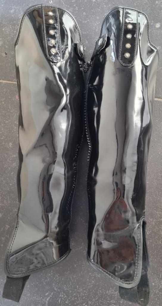 GEBRUIKTE LAK CHAPS, MAAT S, Dieren en Toebehoren, Paardrijkleding, Gebruikt, Dames, Kinderen, Schoeisel, Dressuur, Ophalen of Verzenden