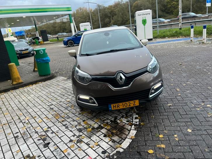 Renault Captur 0.9 TCE 90 2015 Bruin, Auto's, Renault, Bedrijf, Captur, Benzine, B, SUV of Terreinwagen, Handgeschakeld, Geïmporteerd