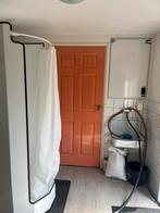 Doucheunit huren tijdens verbouwing, Ophalen, Gebruikt, Met douche