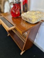 Vintage bijzettafel / lectuurtafel 60s/70s, Ophalen, Huis en Inrichting