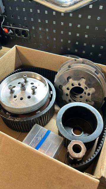 Brede belt set Shovelhead.  beschikbaar voor biedingen