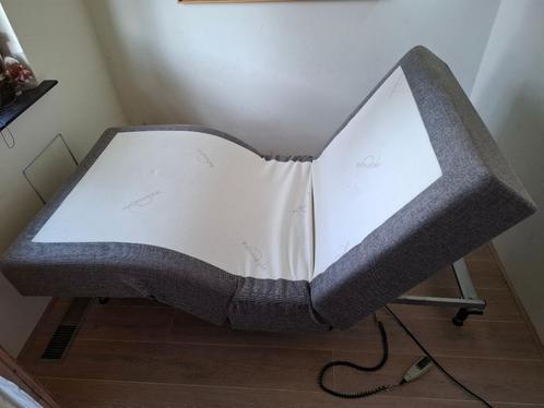 Seniorenbed, Huis en Inrichting, Slaapkamer | Bedden, Gebruikt, Eenpersoons, 90 cm, 200 cm, Metaal, Grijs, Verstelbaar, Ophalen