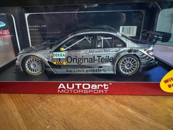 AUTOart Mercedes-Benz C-Class V8 DTM #1 2007 beschikbaar voor biedingen