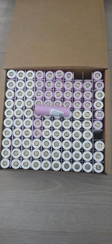 Samsung 35e 3500mah 90/100% beschikbaar voor biedingen