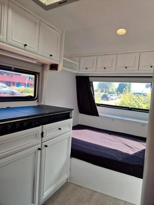 OPGEKNAPT Hobby de luxe, EVENTUEEL met UNICO voortent&luifel, Caravans en Kamperen, Caravans, Particulier, tot en met 4, 500 - 750 kg