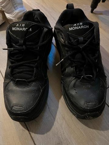 Nike Air Monarch - Maat 44.5 beschikbaar voor biedingen