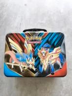 Pokemon Sword & Shield Lunch Box Metal Tin, Ophalen of Verzenden, Nieuw, Boosterbox