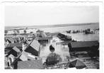 Foto Brouwershaven 1953 Watersnood - Zicht Kerktoren 3- Ramp, Verzamelen, Gebruikt, Foto, Ophalen of Verzenden, 1940 tot 1960
