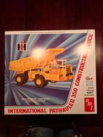 AMT-ERTL IH Payhauler 1:25 bouwdoos, Overige merken, Groter dan 1:32, Nieuw, Ophalen of Verzenden