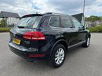 Volkswagen Touareg 3.0 TDI Highline Automaat/Navi/Leer/Pano, Auto's, Volkswagen, 2053 kg, Te koop, Geïmporteerd, 14 km/l