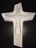 Keramische Kruis | Crucifix | 22 cm x 28 cm | Bree Ceramiek, Ophalen of Verzenden, Zo goed als nieuw, Beeld(je), Christendom | Katholiek