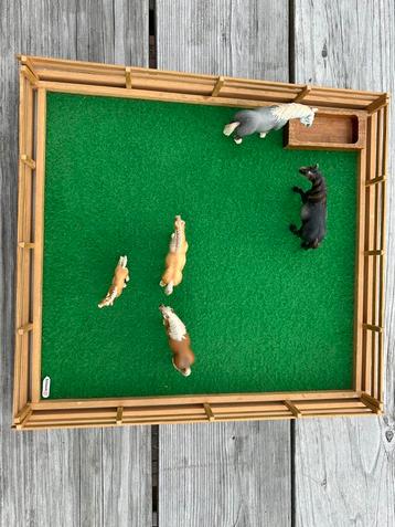 Schleich padock beschikbaar voor biedingen