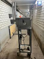 Te koop blikautomaat biggen, Dieren en Toebehoren, Schapen, Geiten en Varkens, Mannelijk, Varken, 3 tot 5 jaar