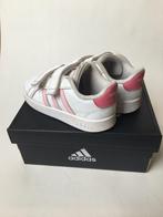 Adidas kinderschoen maat 26, Meisje, Gebruikt, Ophalen of Verzenden, Sportschoenen