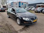 Volkswagen Passat Variant 1.6 Trendline 75kw Clima! Bj:2007, Auto's, Volkswagen, Gebruikt, 4 cilinders, Zwart, Handgeschakeld