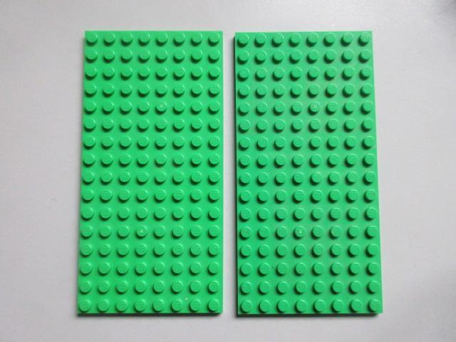 nr. 6767,  2 Lego bouwplaatjes, 8x16 (92438), Kinderen en Baby's, Speelgoed | Duplo en Lego, Zo goed als nieuw, Lego, Complete set
