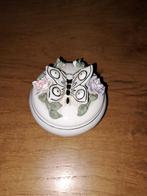 Schaal met vlinderdekseltje, Antiek en Kunst, Ophalen of Verzenden