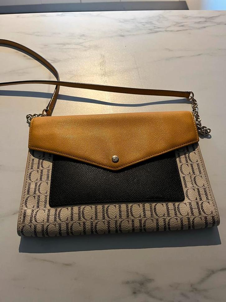 Carolina Herrera Gele Envelope Tas, Sieraden, Tassen en Uiterlijk, Tassen | Damestassen, Nieuw, Avondtasje, Geel, Ophalen of Verzenden