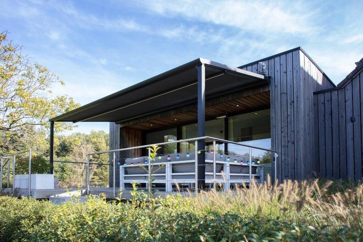 Pergola B128 Zonwering Brustor, Tuin en Terras, Zonneschermen, Nieuw, Overige typen, 150 tot 300 cm, 450 cm of meer, Elektrisch