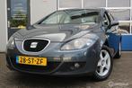 Seat Leon 1.6 Stylance ECC/CRUISE-CONTROL/TREKHAAK/NAP, 4 cilinders, Leon, Euro 4, Zilver of Grijs