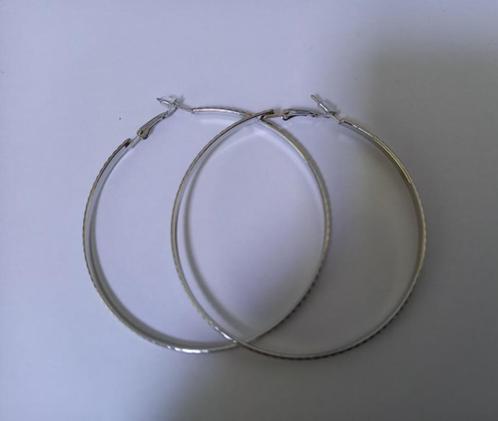 Oorringen 7cm bewerkt, Sieraden, Tassen en Uiterlijk, Oorbellen, Nieuw, Overige materialen, Zilver, Verzenden