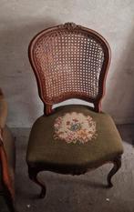 Antieke Stoel met Rotan Rugleuning, Ophalen