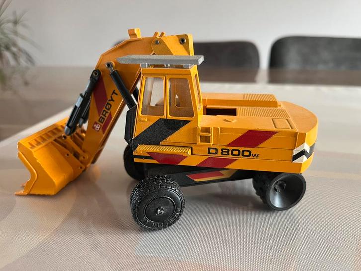 Broyt D 800 W mobiele graafmachine NZG 230, Hobby en Vrije tijd, Modelauto's | 1:50, Zo goed als nieuw, Hijskraan, Tractor of Landbouw