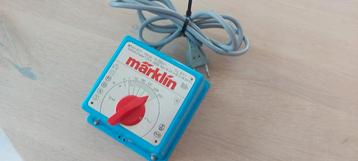 Märklin wisselstroom transformator 16 va
Artikelnummer 6671
 beschikbaar voor biedingen