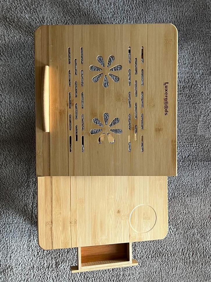 Luxergoods Bamboe Bedtafel/Laptopstandaard, Computers en Software, Laptopstandaarden, Zo goed als nieuw, In hoogte verstelbaar