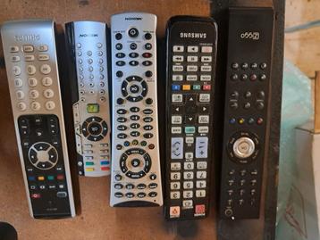 5 Afstandsbedieningen - Philips, Medion, Samsung, Ziggo beschikbaar voor biedingen