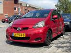 Toyota Aygo 1.0 12V Vvt-i 5DRS 2010 Rood, Voorwielaandrijving, Euro 6, 4 stoelen, 68 pk