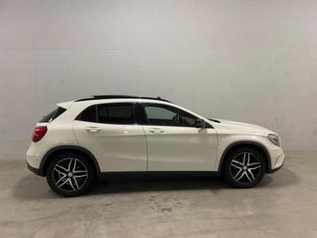 Mercedes-Benz GLA-klasse 220 CDI AMG Automaat Leer Navi Pano beschikbaar voor biedingen