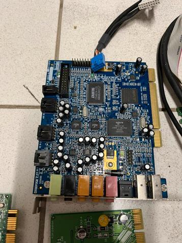 Geluidskaarten en overige PC onderdelen beschikbaar voor biedingen
