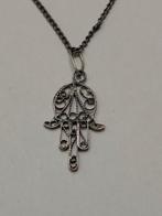 ketting met fijn zilveren hangertje 'de hand van Fatima', Ophalen of Verzenden, Zo goed als nieuw, Zilver, Zilver