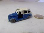 1959 Dublo Dinky Toys 067 AUSTIN TAXI + DRIVER.