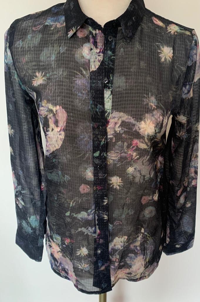 H&M prachtige bloemen print NIEUWE blouse XS transparant, Kleding | Dames, Blouses en Tunieken, Nieuw, Maat 34 (XS) of kleiner