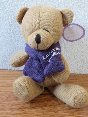 Lucardi beer (P) beschikbaar voor biedingen