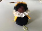 Surprise zwarte piet 15 cm. Hoog, Hobby en Vrije tijd, Vilt, Ophalen of Verzenden, Zo goed als nieuw, Figuurtje(s)