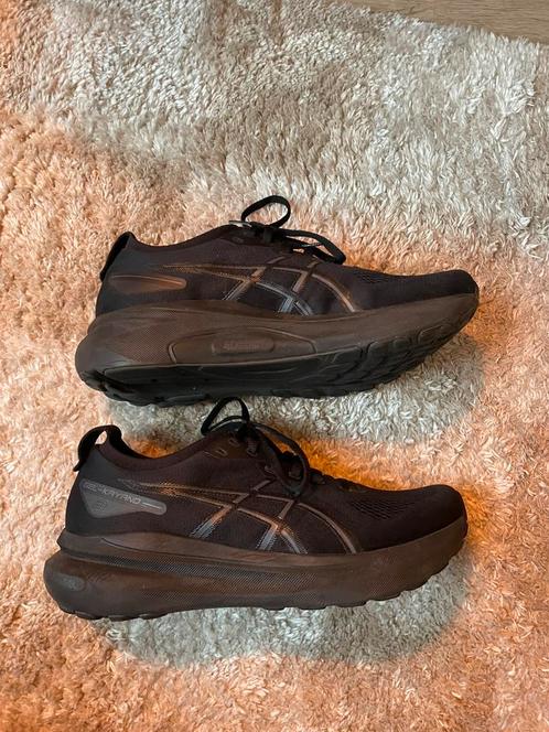 Asics GEL-KAYANO-31, Kleding | Heren, Schoenen, Zo goed als nieuw, Sportschoenen, Ophalen of Verzenden